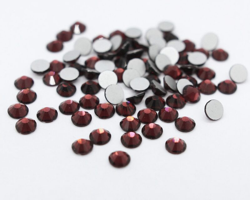 Stikliniai AMETHYST akmenukai 100vnt.